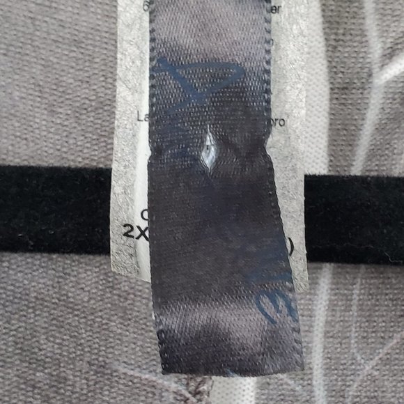 Anabelle white and gray short sleeve floral print - Picture 3 of 4